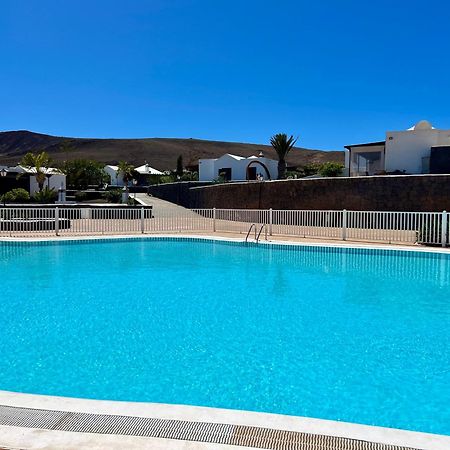 Villa Atienza 99 Playa Blanca  Buitenkant foto