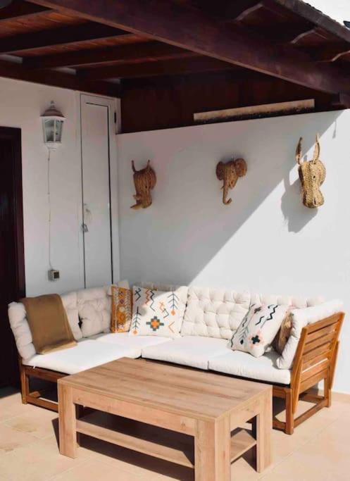 Villa Atienza 99 Playa Blanca  Buitenkant foto